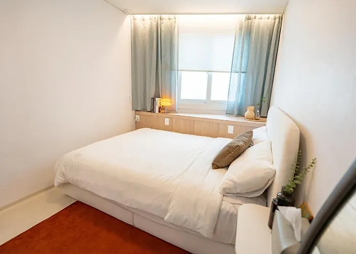 Apartment 부산역 Hub 2 *