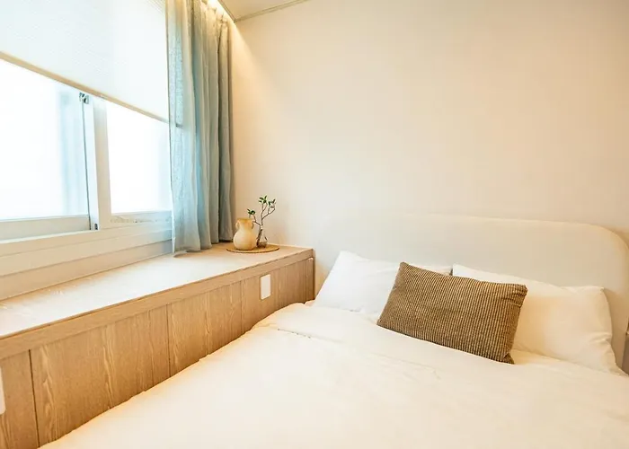 부산역 Hub 2 Apartment *