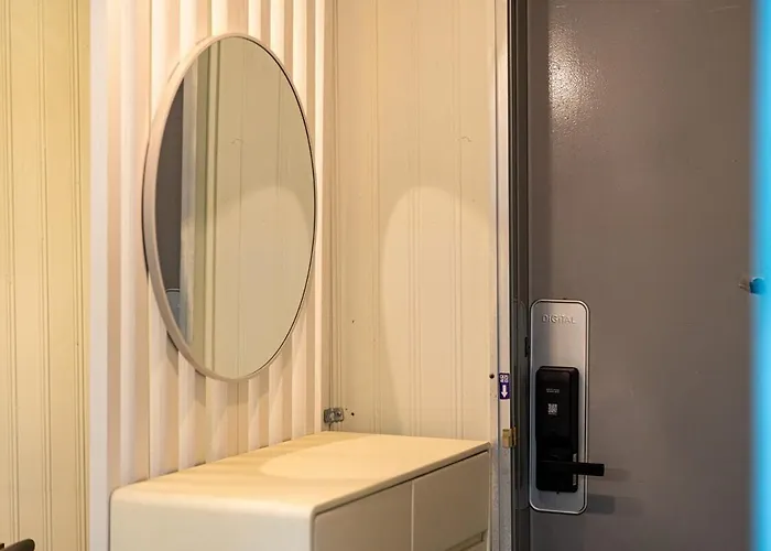 Apartment 부산역 Hub 2 *